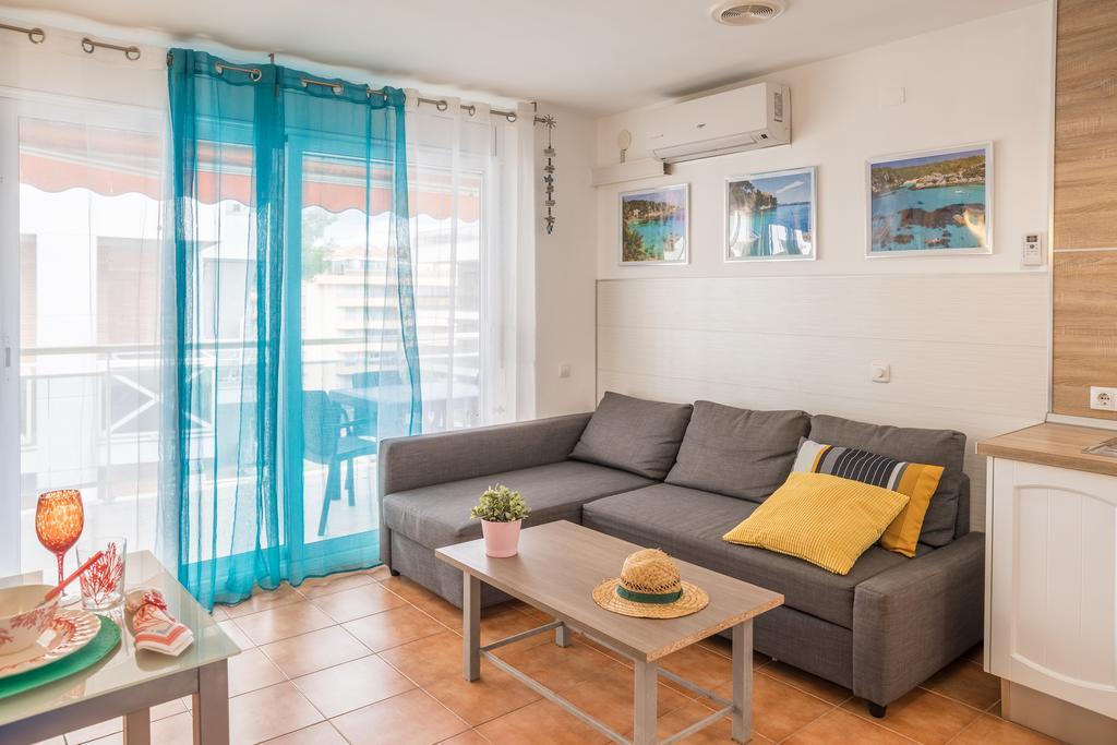 Apartamento En Салоу Экстерьер фото