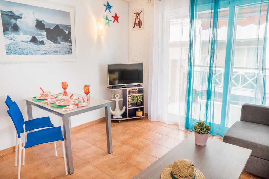 Apartamento En Салоу Экстерьер фото